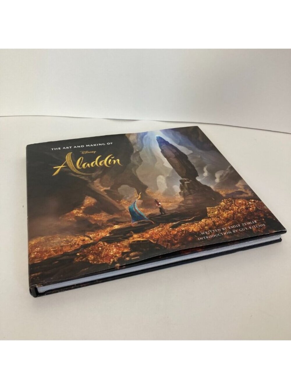 The Art and Making of Aladdin Disney Hardback New Zemler, Emily